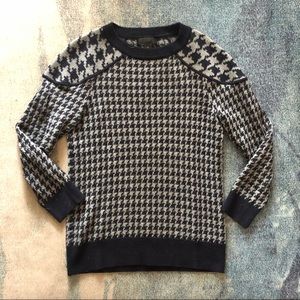 J. Crew Houndstooth Sweater Size Small